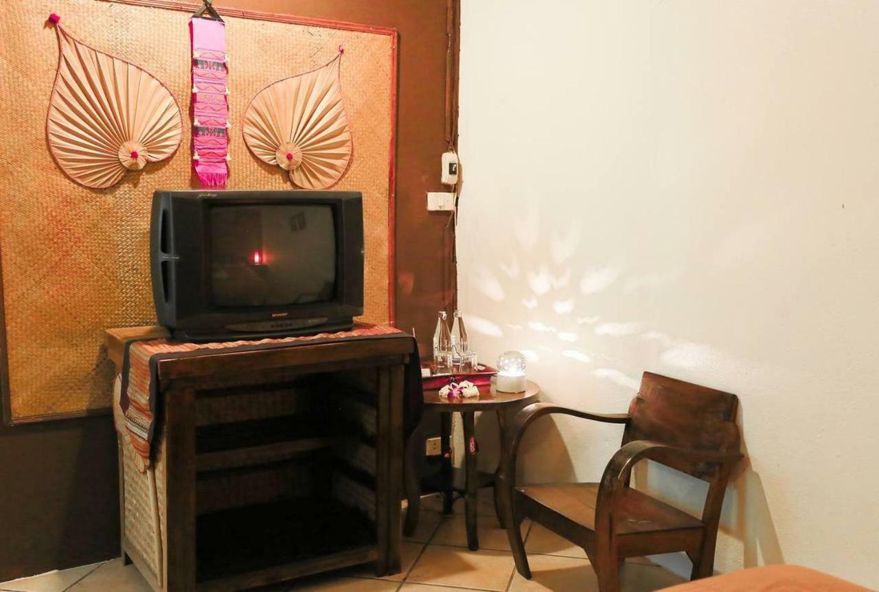 Cool Guesthouse Chiang Mai Buitenkant foto